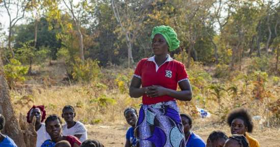 Female-youth-sharing-her-views-1024x683